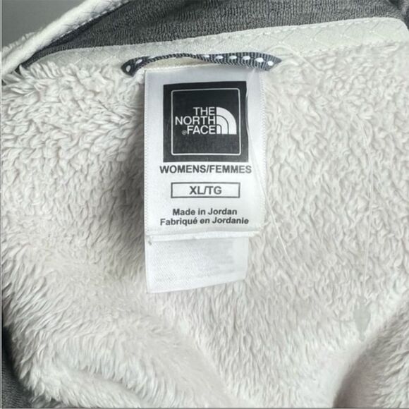 The North Face Osito 1/4 Zip Cream Soft High-Pile Silken Raschel Fleece Pullover - Picture 6 of 13